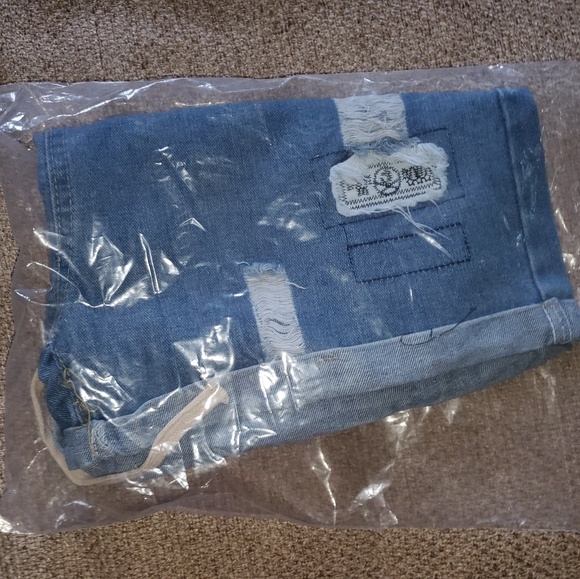 Summer Drawstring Shorts - Picture 5 of 5